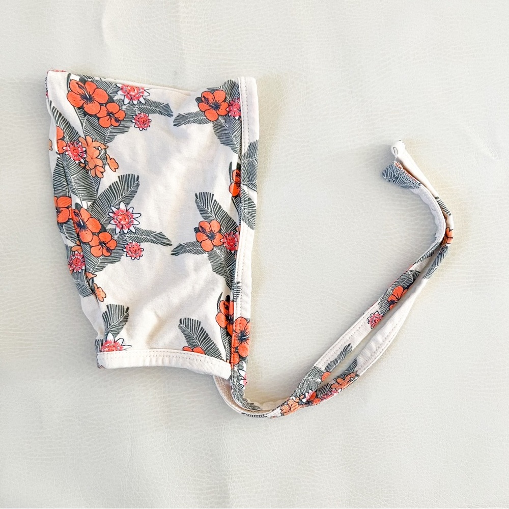 NWOT Kate Quinn Tropical Floral Elf Hat 3-6 m